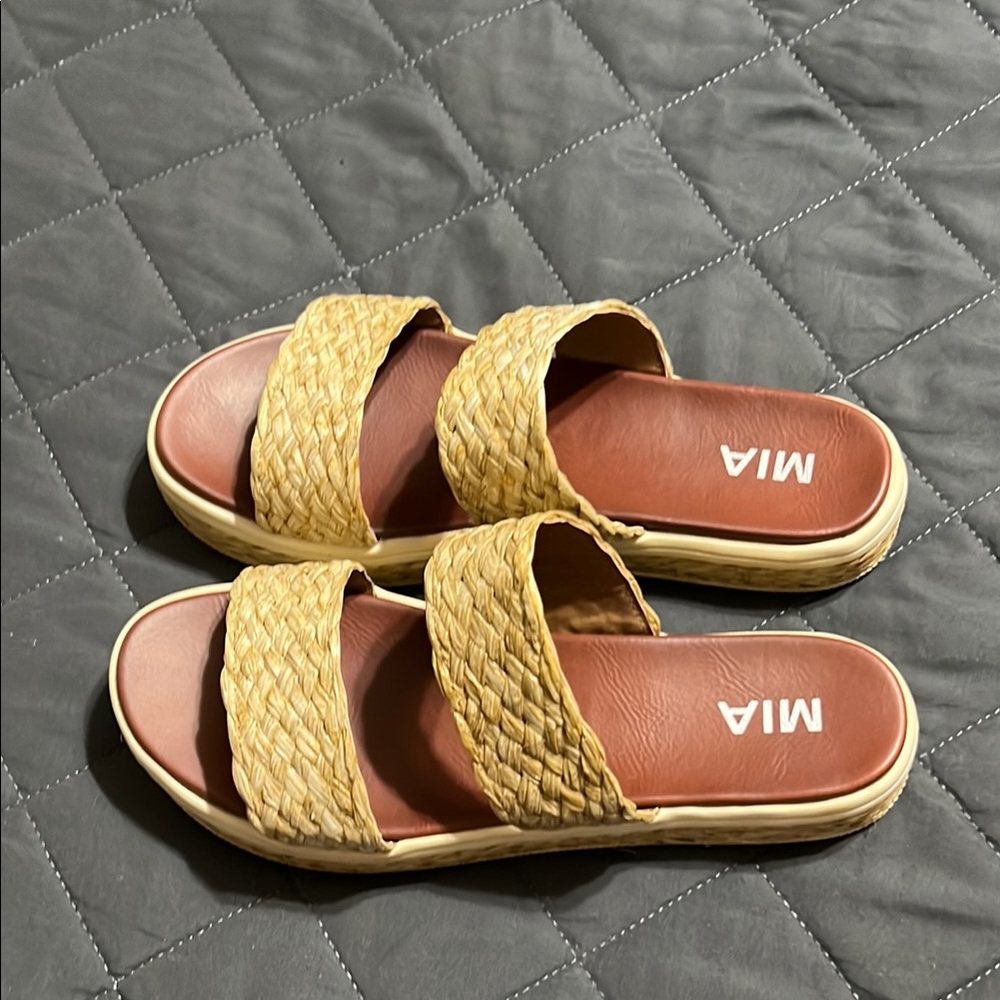 MIA Tan Sandals Woven Dual-Strap Design